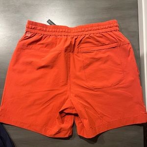 Lululemon 5” Bowline Aztec Brick Short Medium NWOT